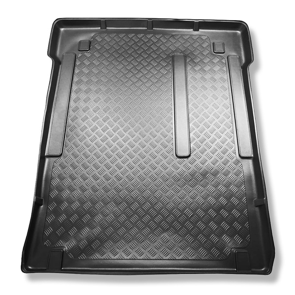 Méretre készült csomagtérszőnyegek: Peugeot Expert Tepee Van (2007-2016) - L2 (lehetséges nyílások kivágása a harmadik sor ülések rögzítésére)