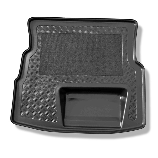 Méretre készült csomagtérszőnyegek: Renault Thalia I Szedán (2001-2006) - bemélyedéssel a csomagtartóban