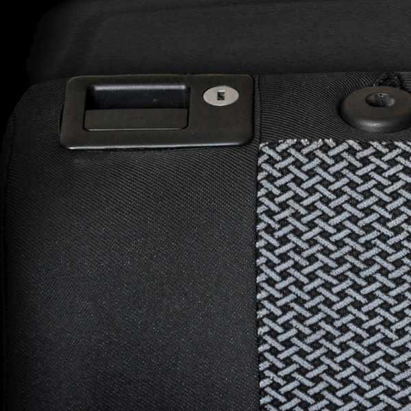 Méretre vart üléshuzat a következő autótípushoz: Opel Corsa E Hatchback (2014-2019) második sor - egész kanapé - E2