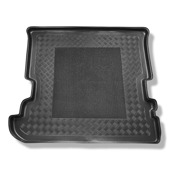 Méretre készült csomagtérszőnyegek: Kia Carnival I Egyterű (1999-2006) - 5 hely